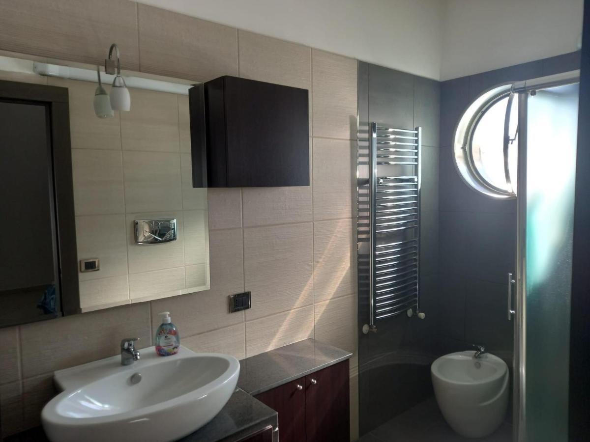 Casa Vacanza Lareggia Con Garage San Prisco Exteriér fotografie